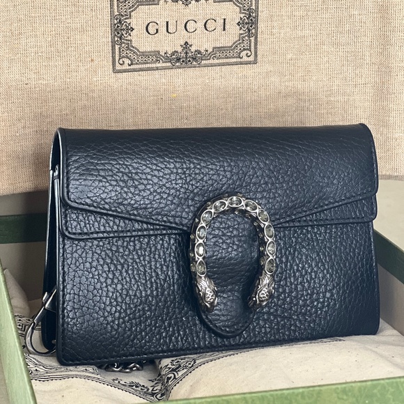 Real Authentic Mini Gucci purse - Picture 1 of 4